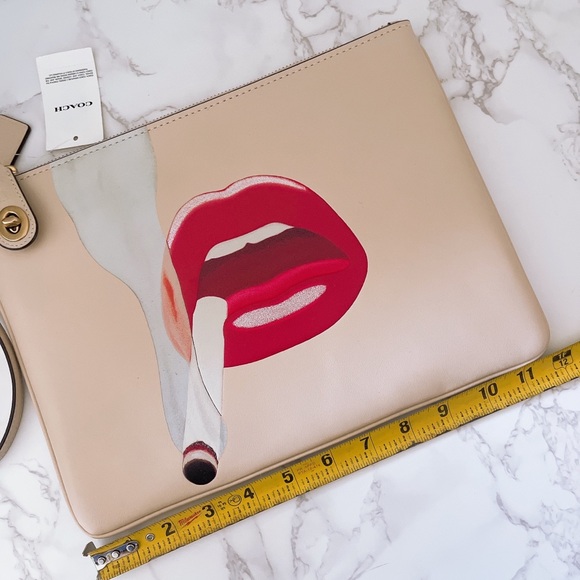 Coach x Tom Wesselmann Large Turnlock Wristlet - Picture 2 of 8